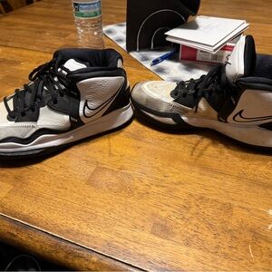Men’s size 8 Nike kyries